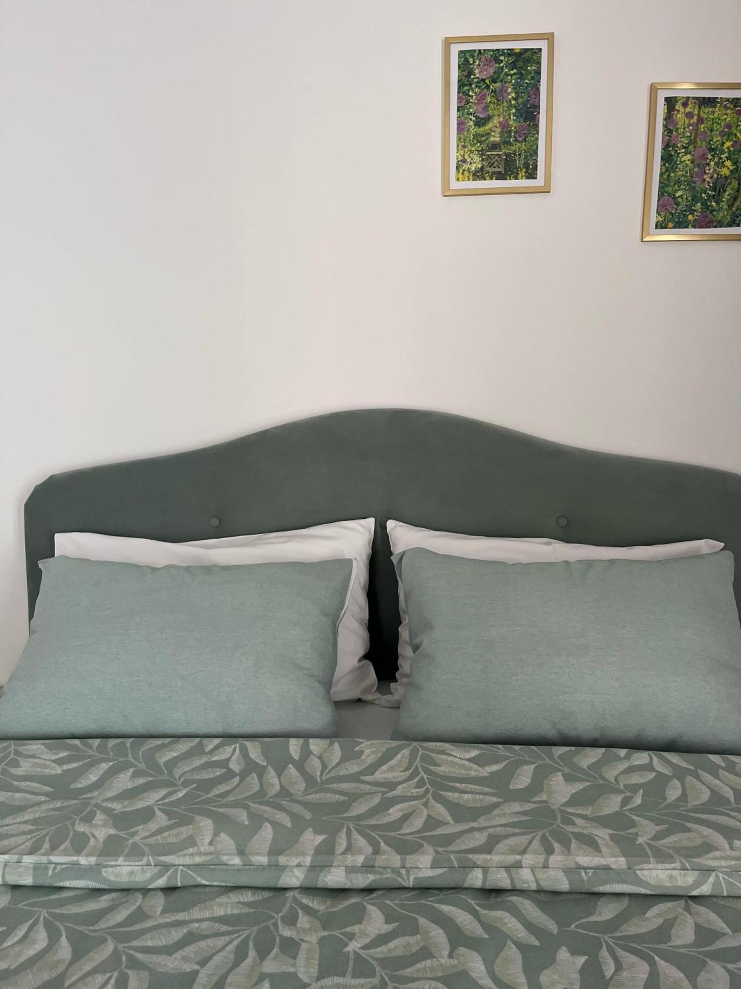 Surcin Apartment Ledine Екстериор снимка